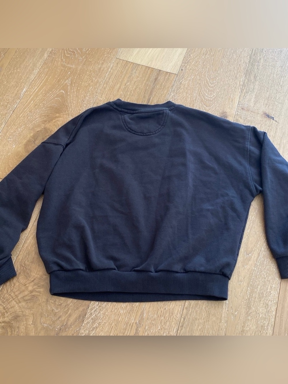 American Eagle Funday Sweatshirt (Small) - Picture 2 of 10